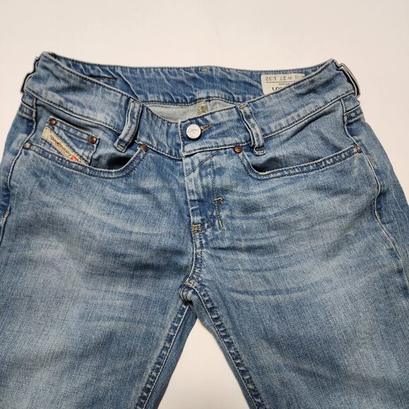 Diesel Light Wash Stretch Denim Low Rise Louvely Bootcut Jeans - Picture 4 of 8